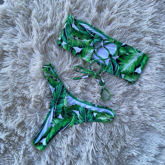 ZAFUL Lace Back Bikini - Picture 2 of 2